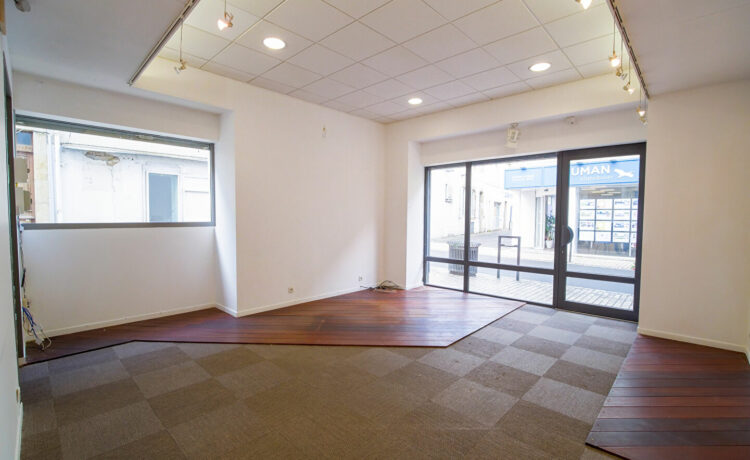 Local commercial rue GAMBETTA 50 m2 2