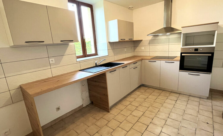 Maison Latrille 3 pièce(s) 93.55 m2 3