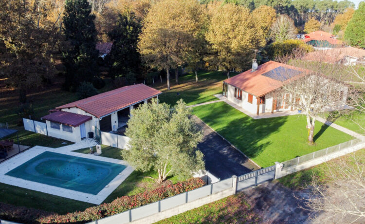 Maison Trensacq 7 pièce(s) 124 m2 1