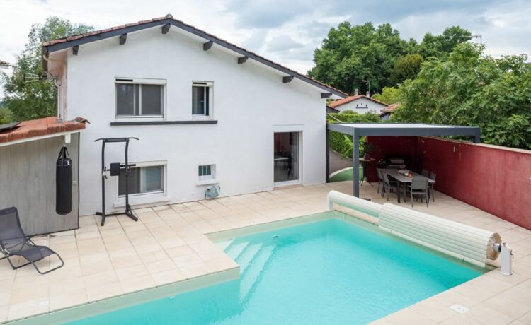 Maison 6 pièce(s) 133 m2 1