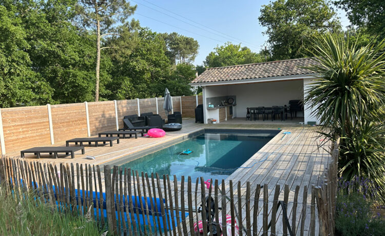 Maison familiale 4 chambres + piscine ? Quartier calme à Pissos