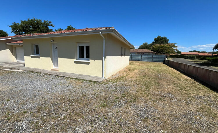 Maison bord du lac Aureilhan 1