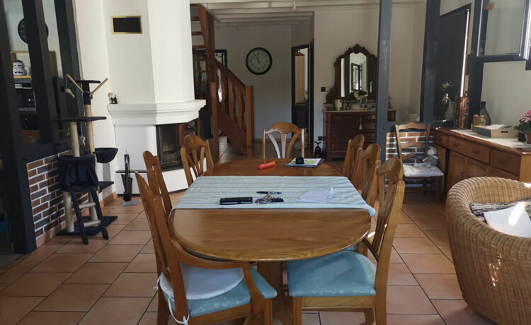 Maison 5 pièce(s) 125 m2 1