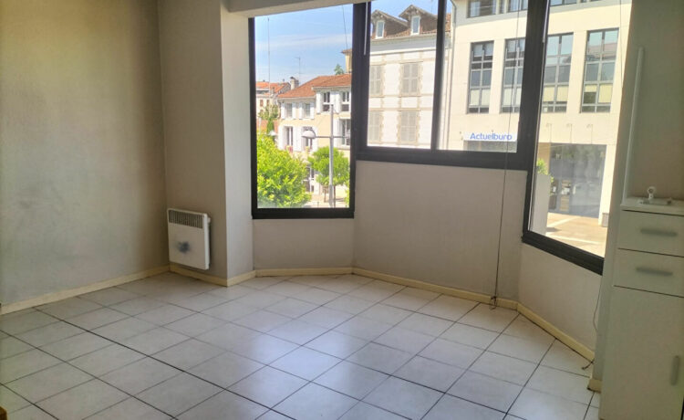Appartement Mont De Marsan 1 pièce(s) 26 m2 1