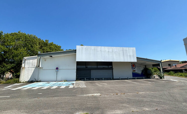 Local d'activité Labouheyre 850 m2 1