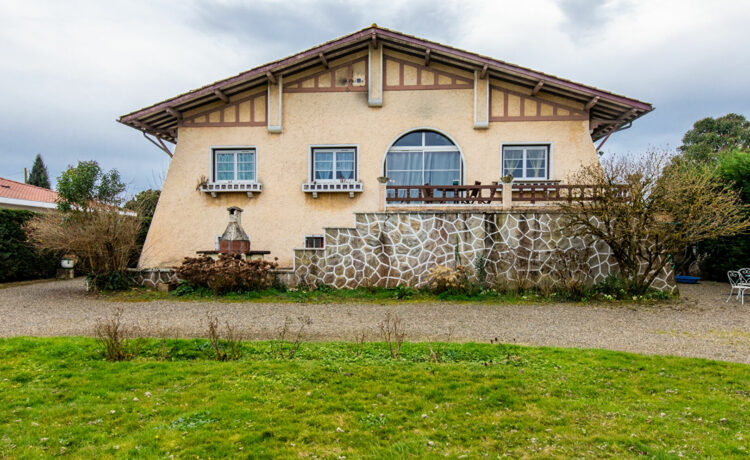Aire-sur-l'Adour Maison avec terrain 1