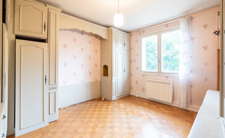 Maison 7 pièce(s) 174 m2