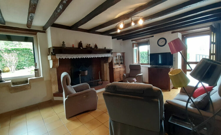 Maison familiale avec piscine et vue Pyrénées : un bijou au calme 2