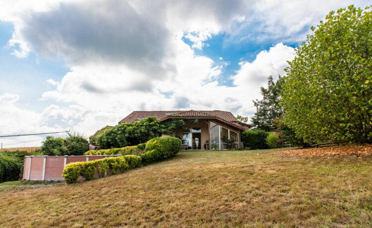 Au calme grande maison et appart indépendant ? Opportunité rare ! 1